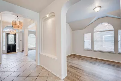 512 Wentworth Drive, McKinney, TX 75072 - Photo 12