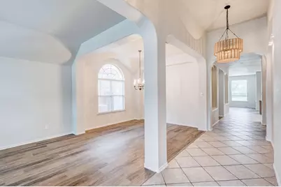 512 Wentworth Drive, McKinney, TX 75072 - Photo 4