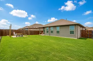 336 Youngblood Ln, Fort Worth, TX 76131 - Photo 26