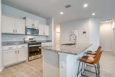 336 Youngblood Lane, Fort Worth, TX 76131 - Photo 6