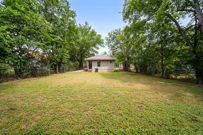 1503 E 9th Avenue, Corsicana, TX 75110 - Photo 20