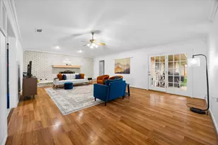 3502 Winnetka St, Garland, TX 75043 - Photo 4