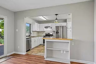 3704 Fort Hunt Dr, Arlington, TX 76016 - Photo 10