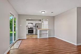 3704 Fort Hunt Dr, Arlington, TX 76016 - Photo 8