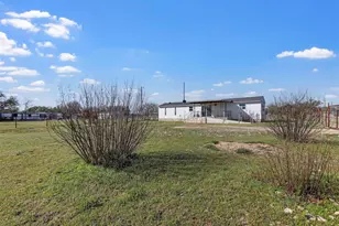 3205 Oak Hill Dr, Granbury, TX 76048 - Photo 18