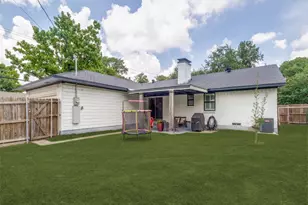 10406 Yorkford Dr, Dallas, TX 75238 - Photo 24