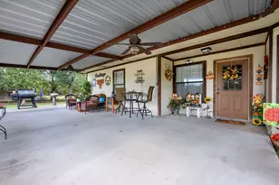 3402 Green Meadows Dr, Glen Rose, TX 76043 - Photo 4