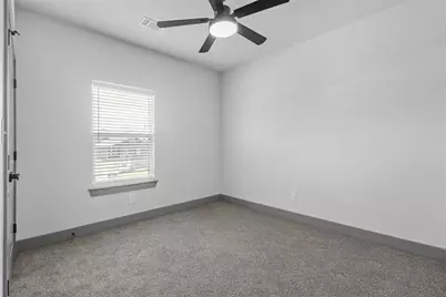 405 W Hull Street, Denison, TX 75020 - Photo 8