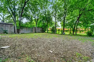 2632 Materhorn Dr, Dallas, TX 75228 - Photo 32