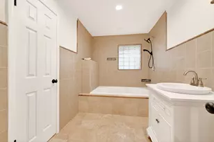 2632 Materhorn Dr, Dallas, TX 75228 - Photo 20