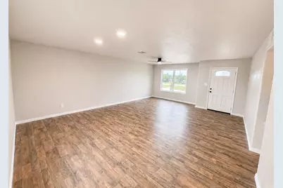 105 Paige Street, Weatherford, TX 76088 - Photo 8