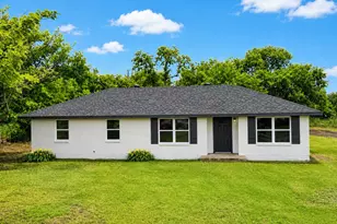 105 Paige St, Weatherford, TX 76088 - Photo 2