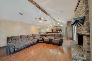 1006 Rikkity Ln, Mt Pleasant, TX 75455 - Photo 4