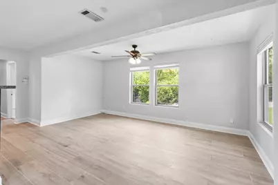 1303 Arizona Avenue, Dallas, TX 75216 - Photo 10