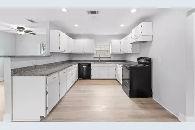 1303 Arizona Avenue, Dallas, TX 75216 - Photo 12