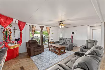 604 S 1st Street, San Saba, TX 76877 - Photo 12