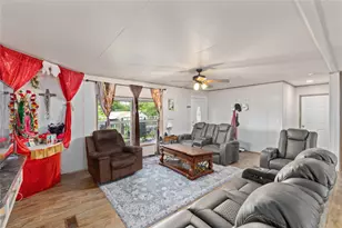 604 S 1st St, San Saba, TX 76877 - Photo 12