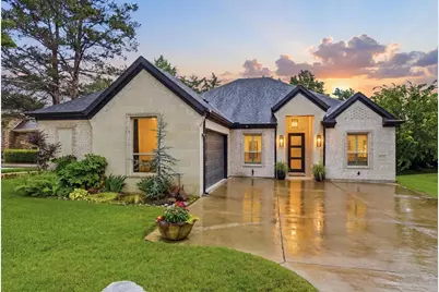 1711 Moreland Drive, Sherman, TX 75090 - Photo 1
