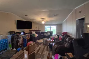 400 Hopkins St, Alba, TX 75410 - Photo 2