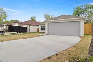 1542 Caldwell St, Dallas, TX 75223 - Photo 4