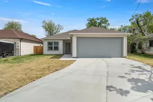 1542 Caldwell St, Dallas, TX 75223 - Photo 2