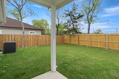 1542 Caldwell Street, Dallas, TX 75223 - Photo 30