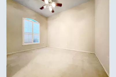 2712 Hereford Road, Denton, TX 76210 - Photo 8