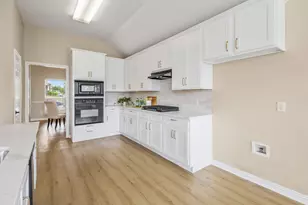 1308 Island Dr, Carrollton, TX 75007 - Photo 6