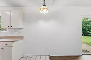 1511 E Tucker Blvd, Arlington, TX 76010 - Photo 14
