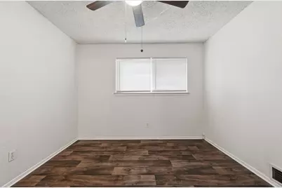 1511 E Tucker Boulevard, Arlington, TX 76010 - Photo 16