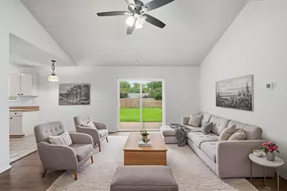 1511 E Tucker Boulevard, Arlington, TX 76010 - Photo 2