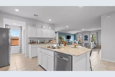 620 Smart Strike Trail, Granbury, TX 76049 - Photo 4