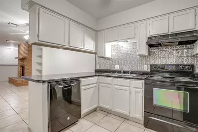 4817 Fletcher Avenue, Fort Worth, TX 76107 - Photo 20