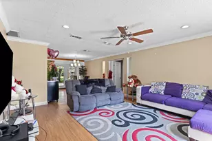 2009 Red Oak Dr, Irving, TX 75060 - Photo 4