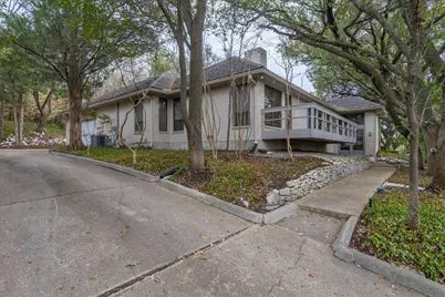 2001 Deepdale Drive, Westover Hills, TX 76107 - Photo 4