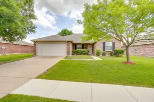 1313 Lauren Dr, Burleson, TX 76028 - Photo 1