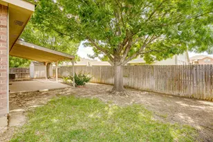 1313 Lauren Dr, Burleson, TX 76028 - Photo 40