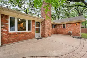 3008 Woodford Dr, Arlington, TX 76013 - Photo 16