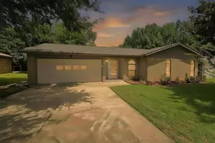 2853 Major St, Fort Worth, TX 76112 - Photo 2