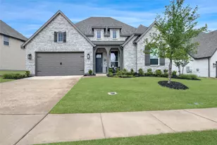 610 Lavender Dr, Van Alstyne, TX 75495 - Photo 1