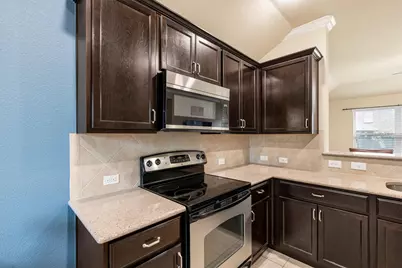 5101 Bluewater Drive, Frisco, TX 75036 - Photo 8