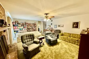 665 32nd St SE, Paris, TX 75460 - Photo 6