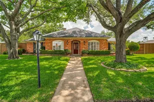 2308 Cross Bend Rd, Plano, TX 75023 - Photo 1