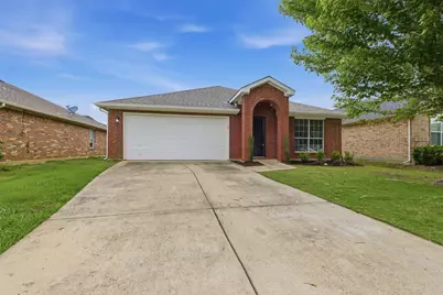 2051 Sunny Side Drive, Little Elm, TX 75068 - Photo 2