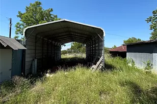 3675 FM85, Ennis, TX 75119 - Photo 4