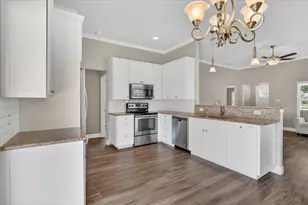 505 Heritage Trl, Burleson, TX 76028 - Photo 8