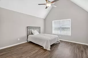 505 Heritage Trl, Burleson, TX 76028 - Photo 12