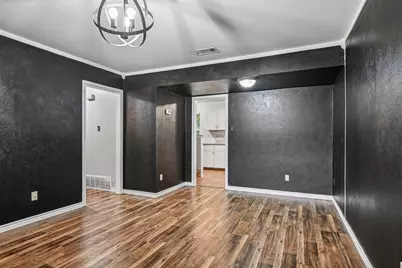 6324 Scotsdale Drive, Forest Hill, TX 76119 - Photo 8