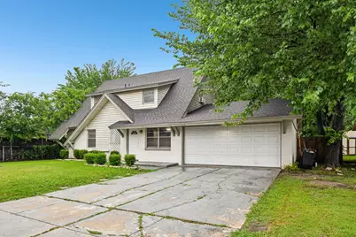 6324 Scotsdale Drive, Forest Hill, TX 76119 - Photo 4