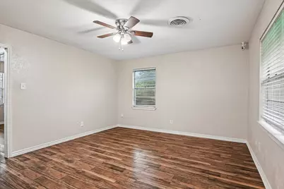 6324 Scotsdale Drive, Forest Hill, TX 76119 - Photo 16